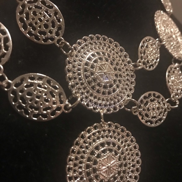 Charming Charlie 18" filigree Necklace NWT - Picture 4 of 8